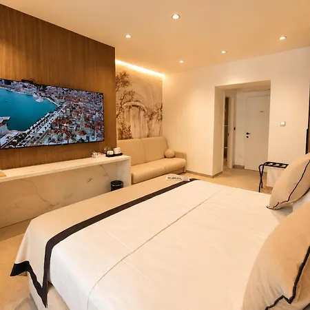 Bella Gente Luxury Center Split